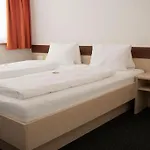 Auer - Haus Kargl Bed and breakfast 3*