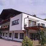 Auer - Haus Kargl Bed and breakfast 3*