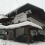 Bed and breakfast Auer - Haus Kargl