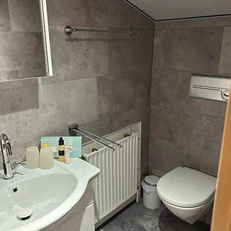 Fruehstueckspension Auer - Haus Kargl 3* シュラートミンク