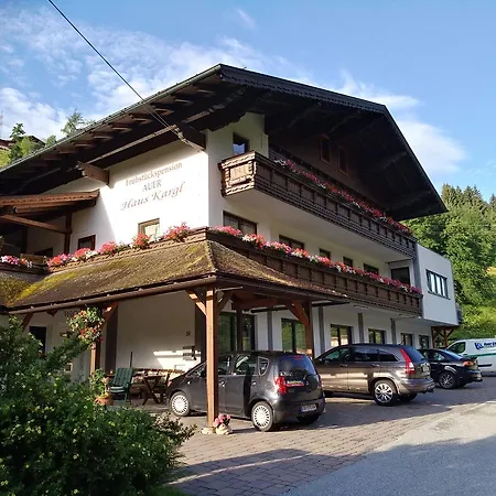 Fruehstueckspension Auer - Haus Kargl ベッド・アンド・ブレックファスト シュラートミンク