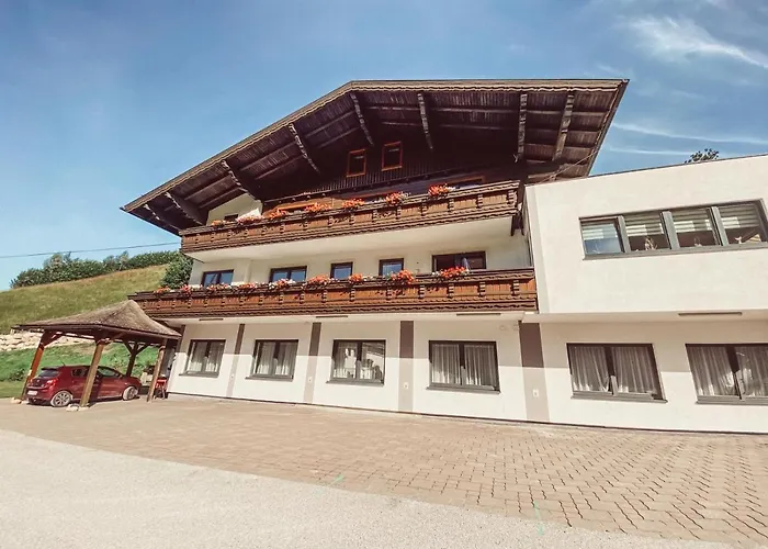 Fruehstueckspension Auer - Haus Kargl 3* Schladming