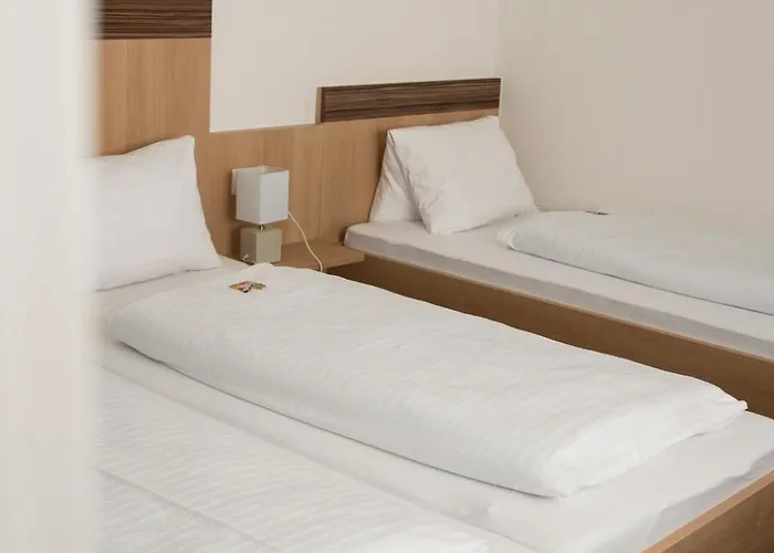 Bed & Breakfast Fruehstueckspension Auer - Haus Kargl