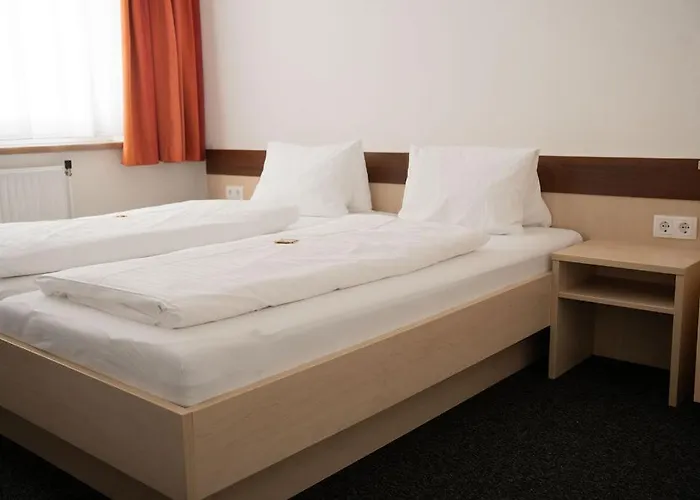 Fruehstueckspension Auer - Haus Kargl Bed & Breakfast 3*